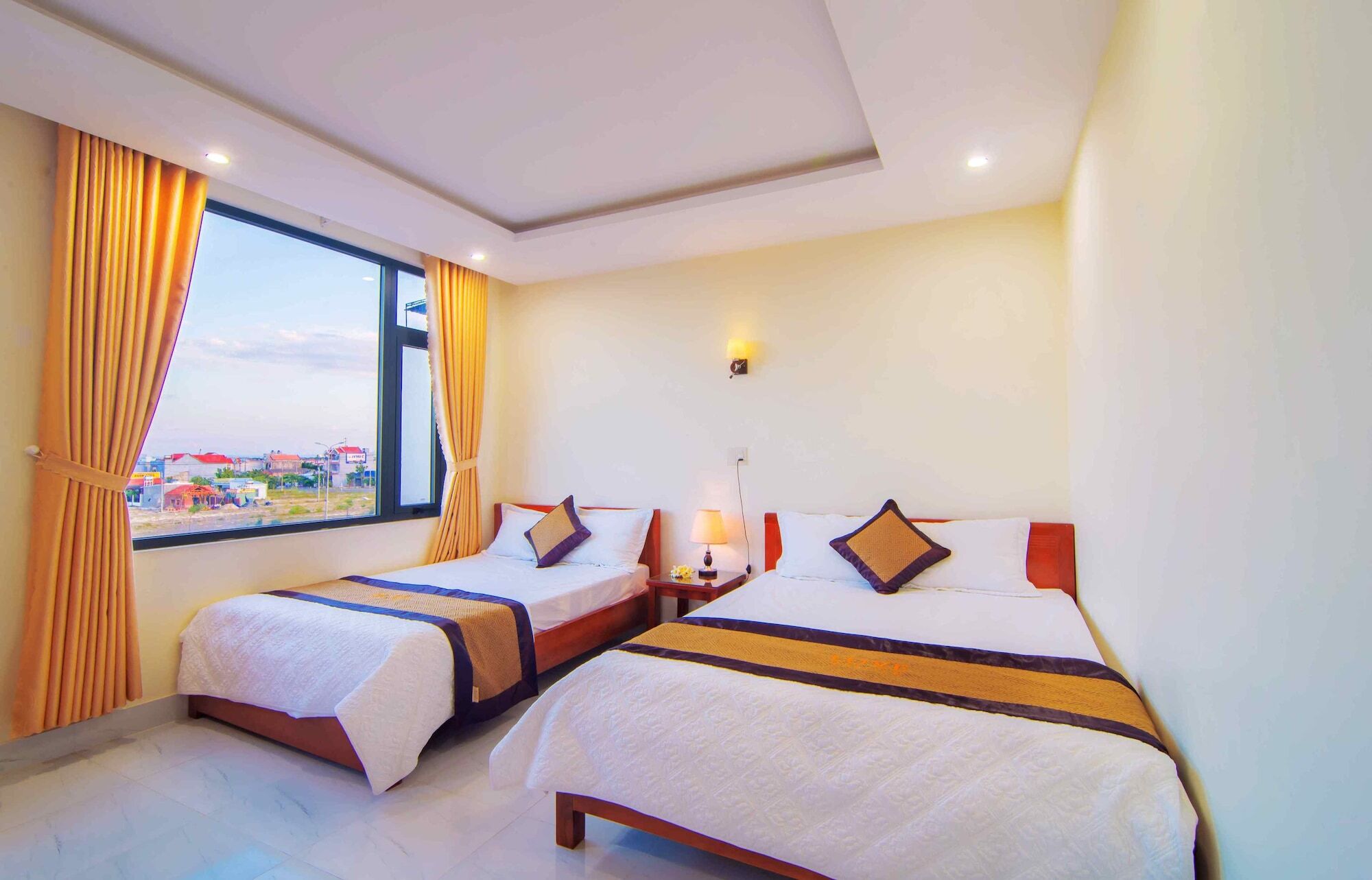 Luxe Hotel Ngu Hanh Son ภายนอก รูปภาพ